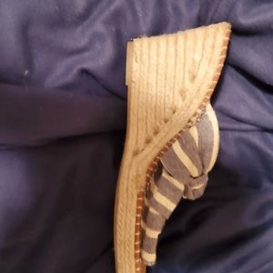 Womens wedge sandals size 11 navy/white stripes